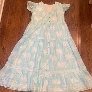 52seven boutique Light Blue maxi Dress with Palm Tree Print sz medium